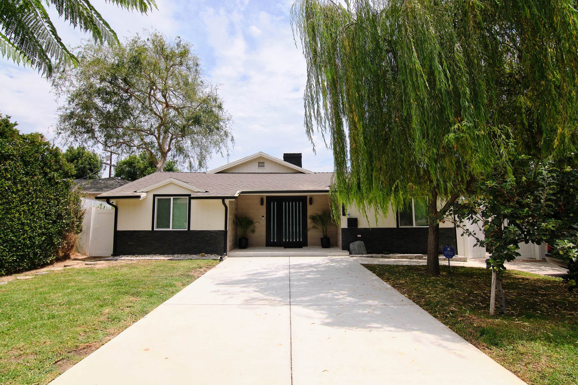 Wellness Haven facility front entrance